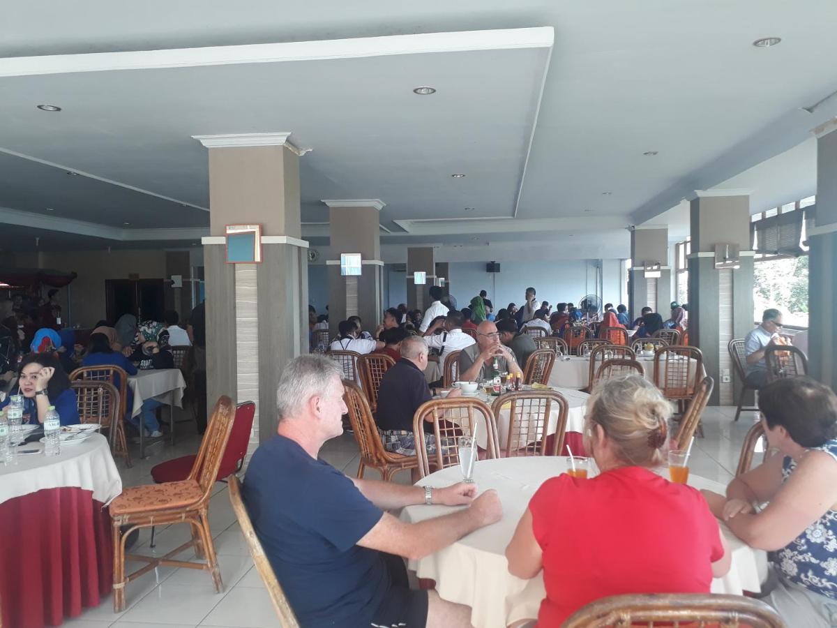 Parepare Bukit Kenari Hotel & Restaurant מראה חיצוני תמונה