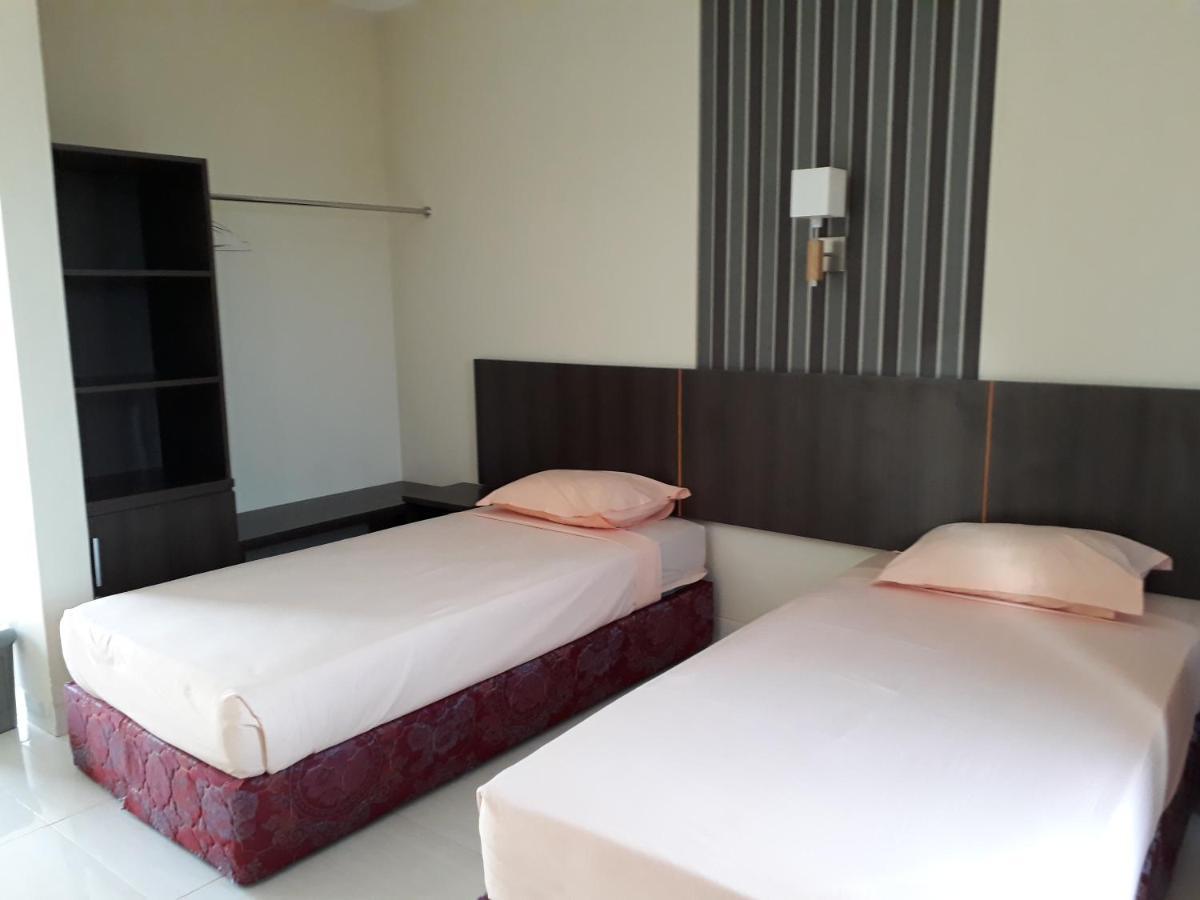 Parepare Bukit Kenari Hotel & Restaurant מראה חיצוני תמונה